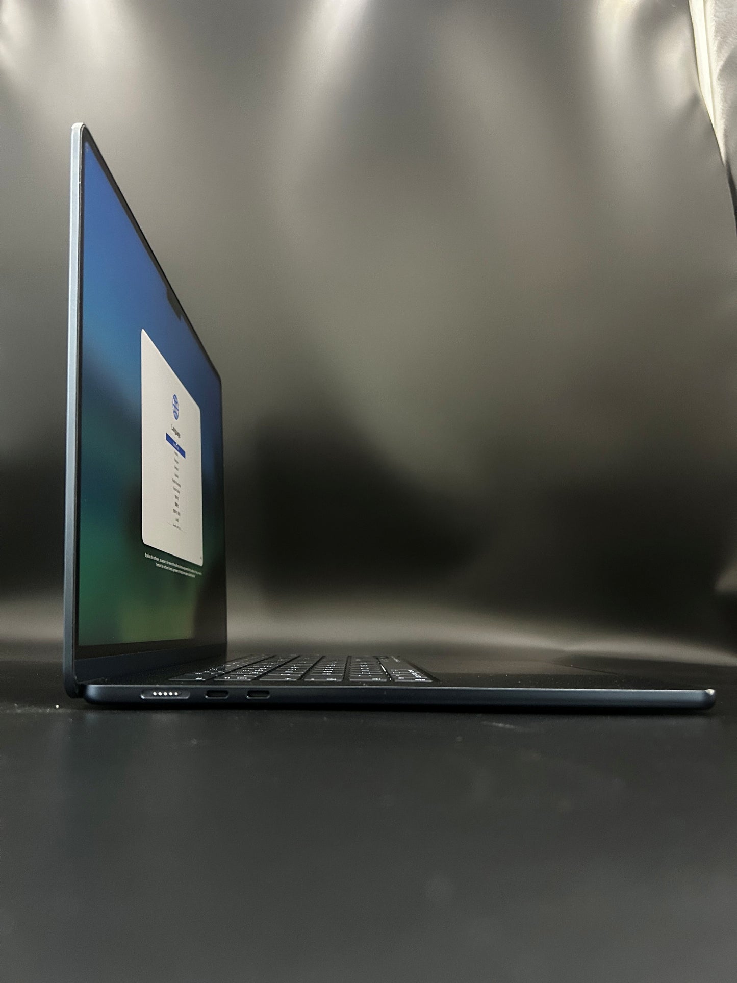 MacBook Air 15" Midnight M3 A3241