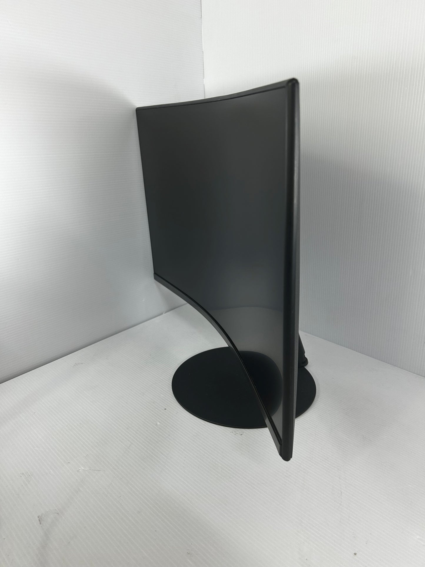 24" Curved Monitor C24T550FD