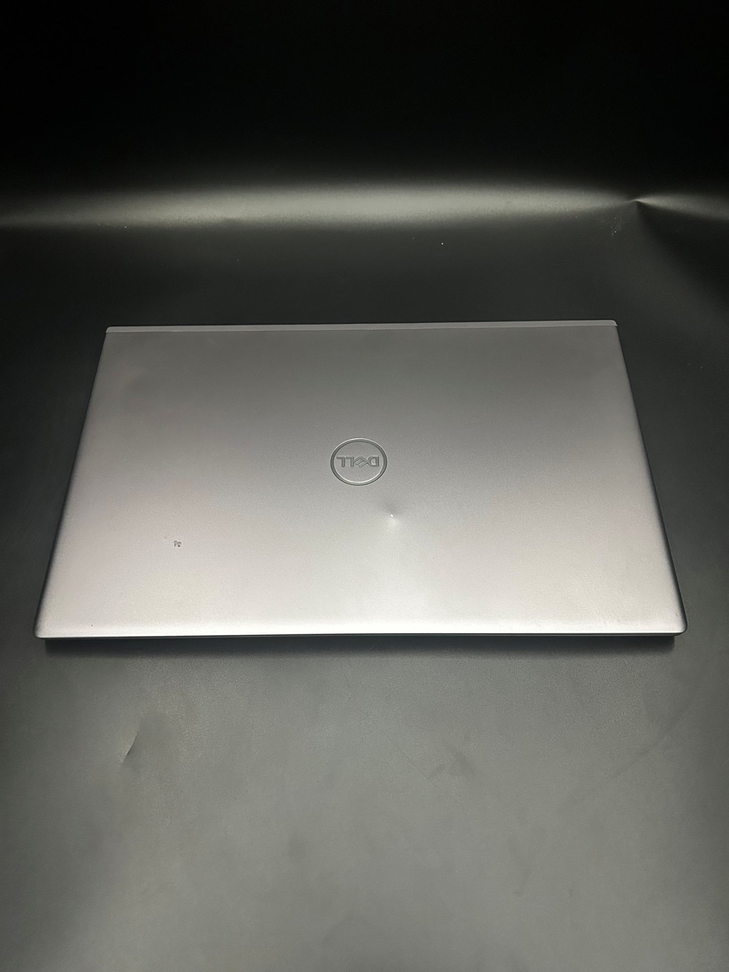 Dell Vostro 15 5501