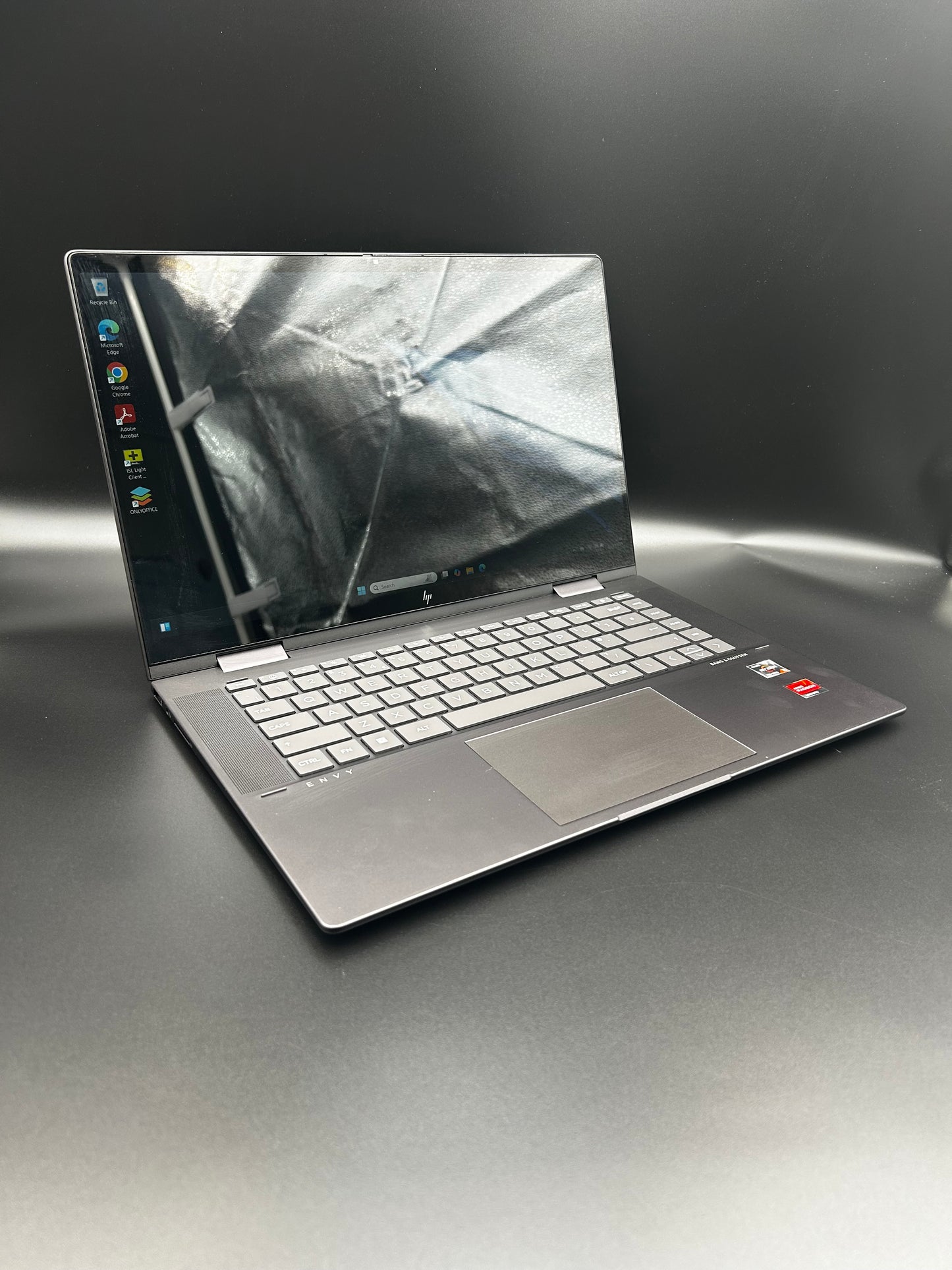 HP Envy x360 2-in-1 Laptop 15-fh0501sa