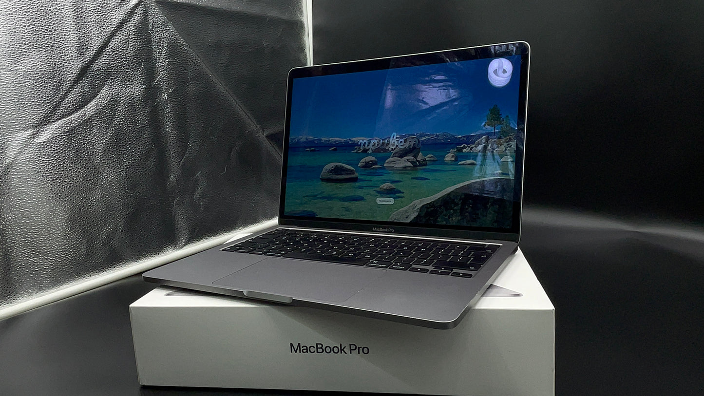 Apple MacBook Pro 13" (M1, 2020) - Space Grey