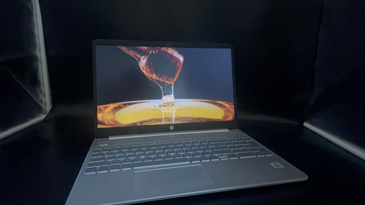 HP Laptop 15s-fq1xxx