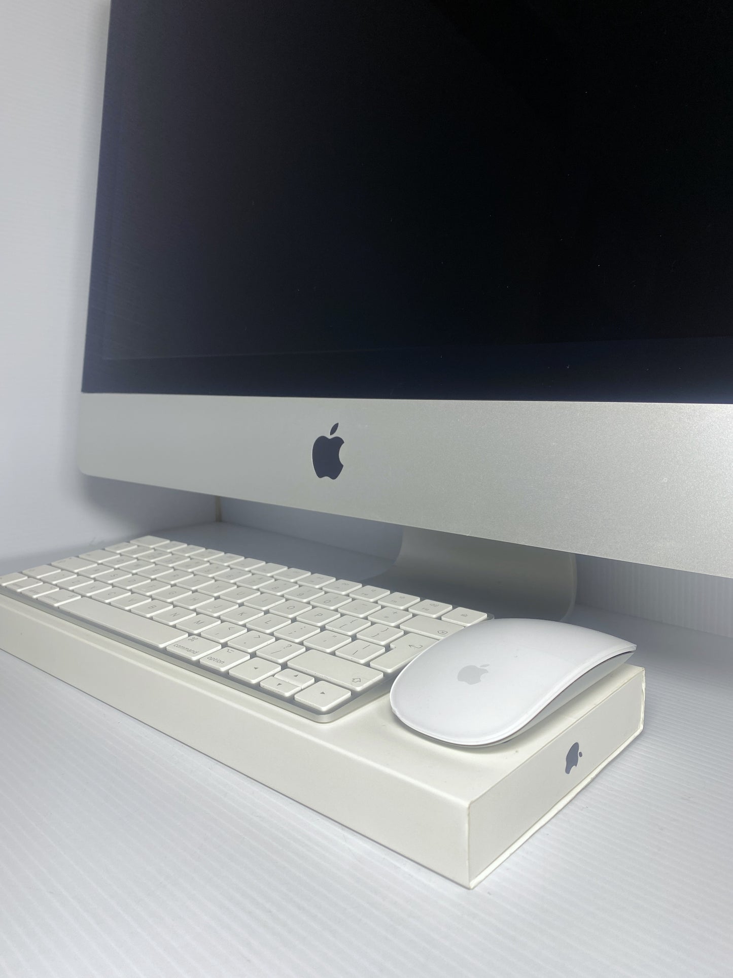 iMac 21.5”Mid 2017 i5