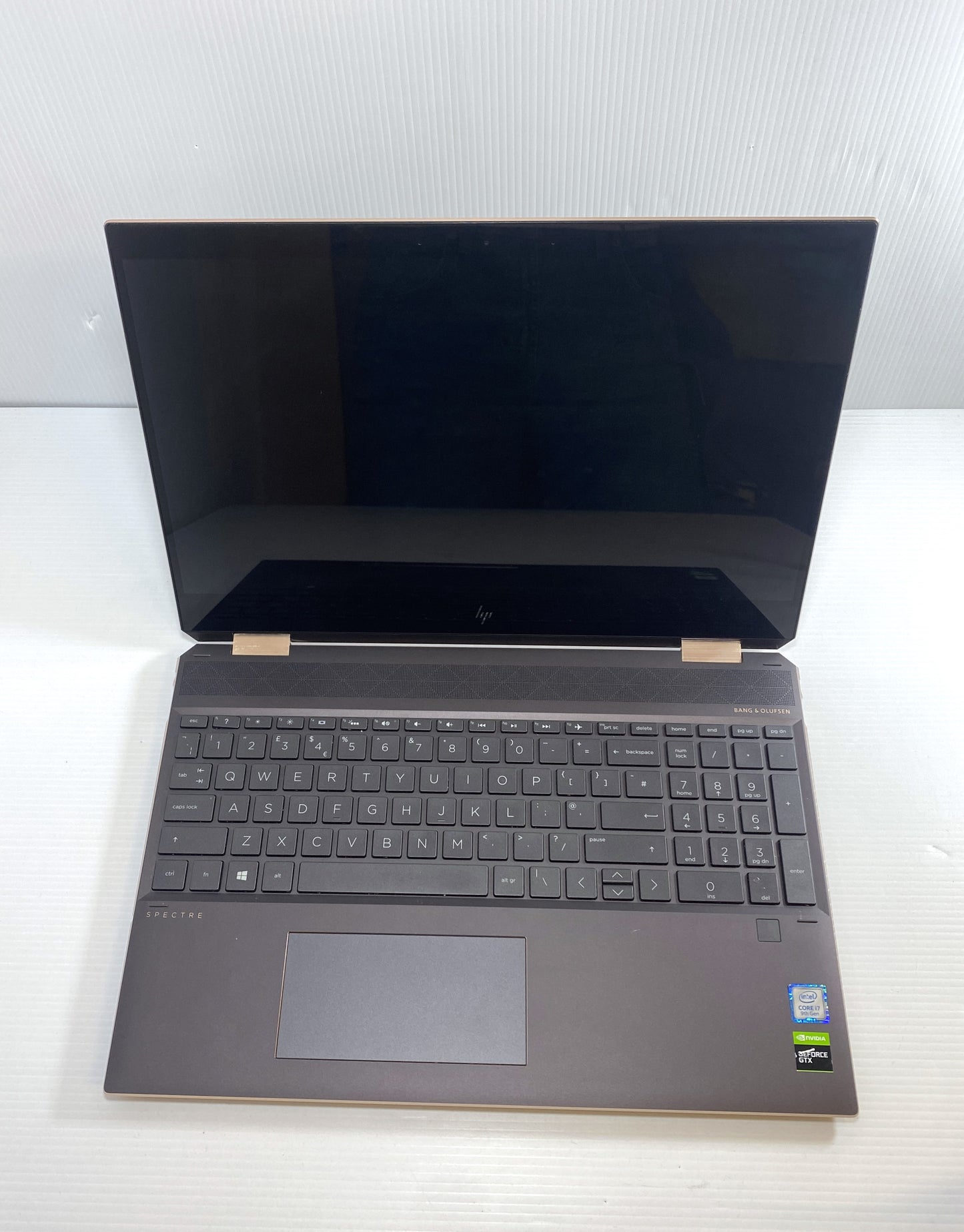 HP Spectre 15 X360