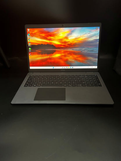 Dell Latitude 3520 SMS00404