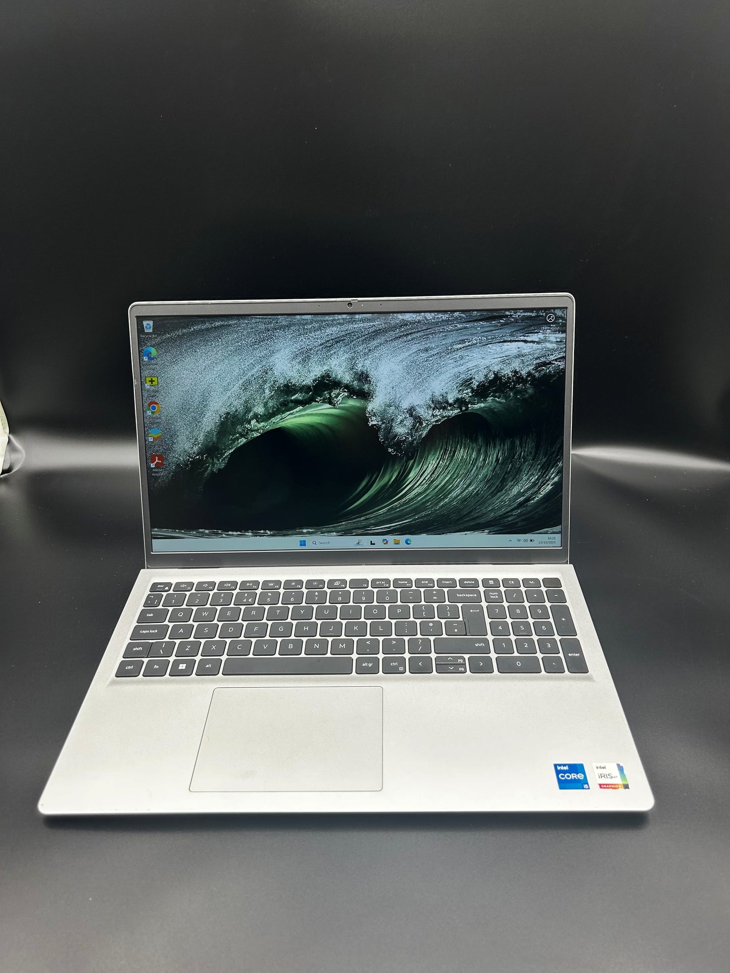 Dell Inspiron 15 3530