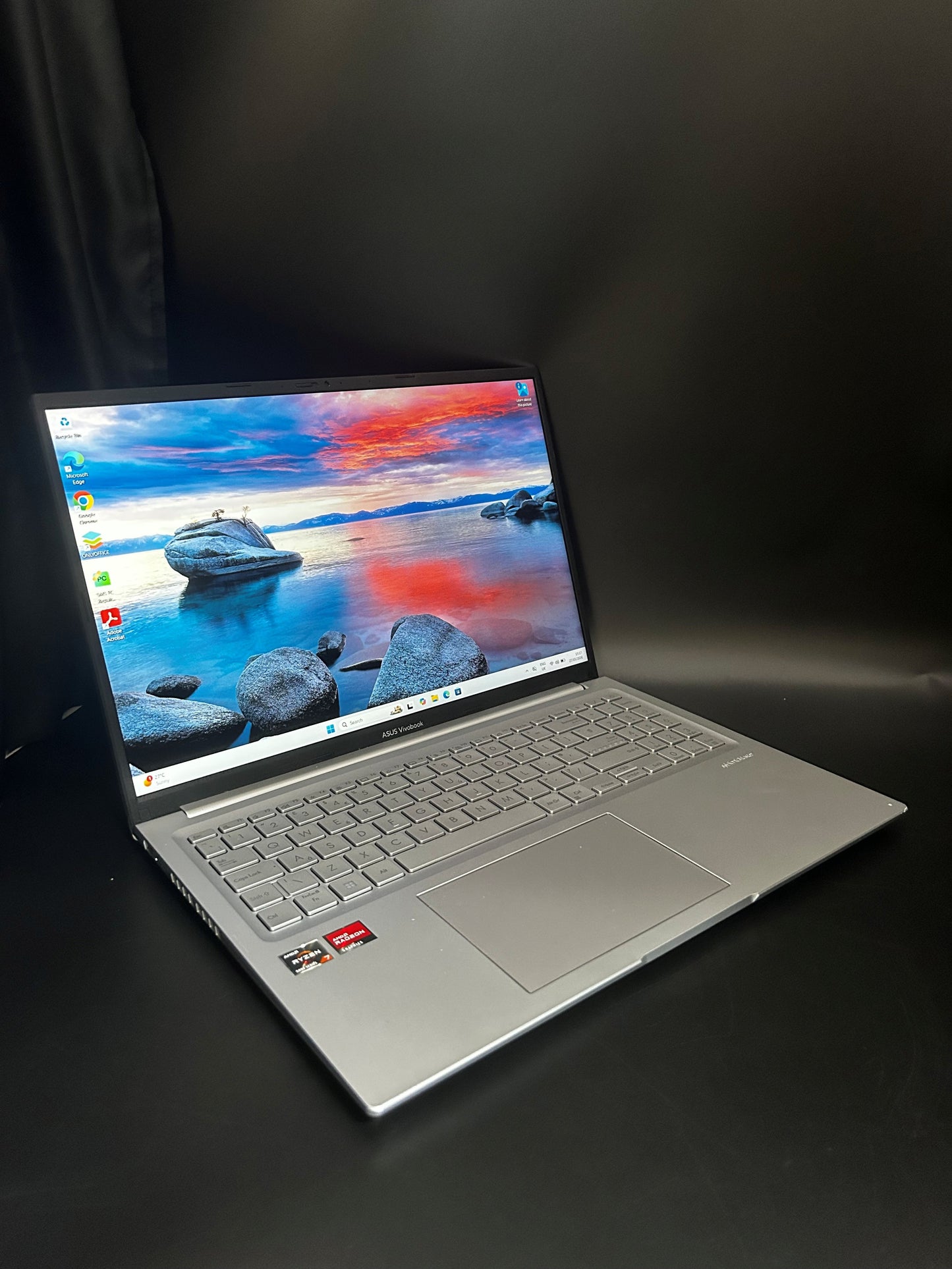 Asus Vivobook M1603Q