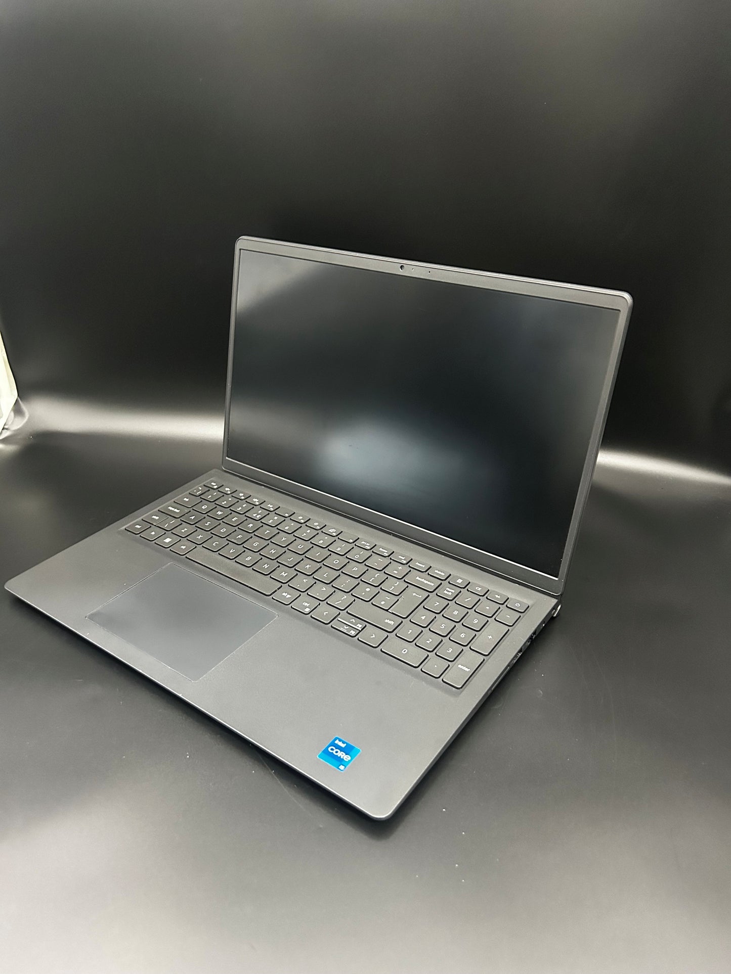 Dell Vostro 15 3510