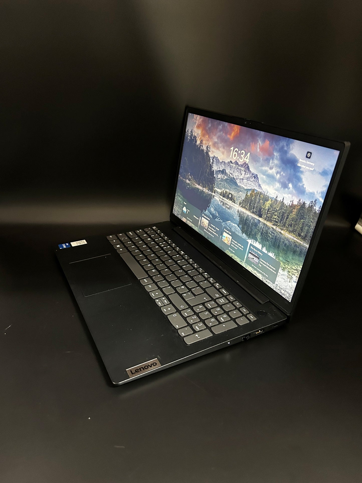 Lenovo V15 G3