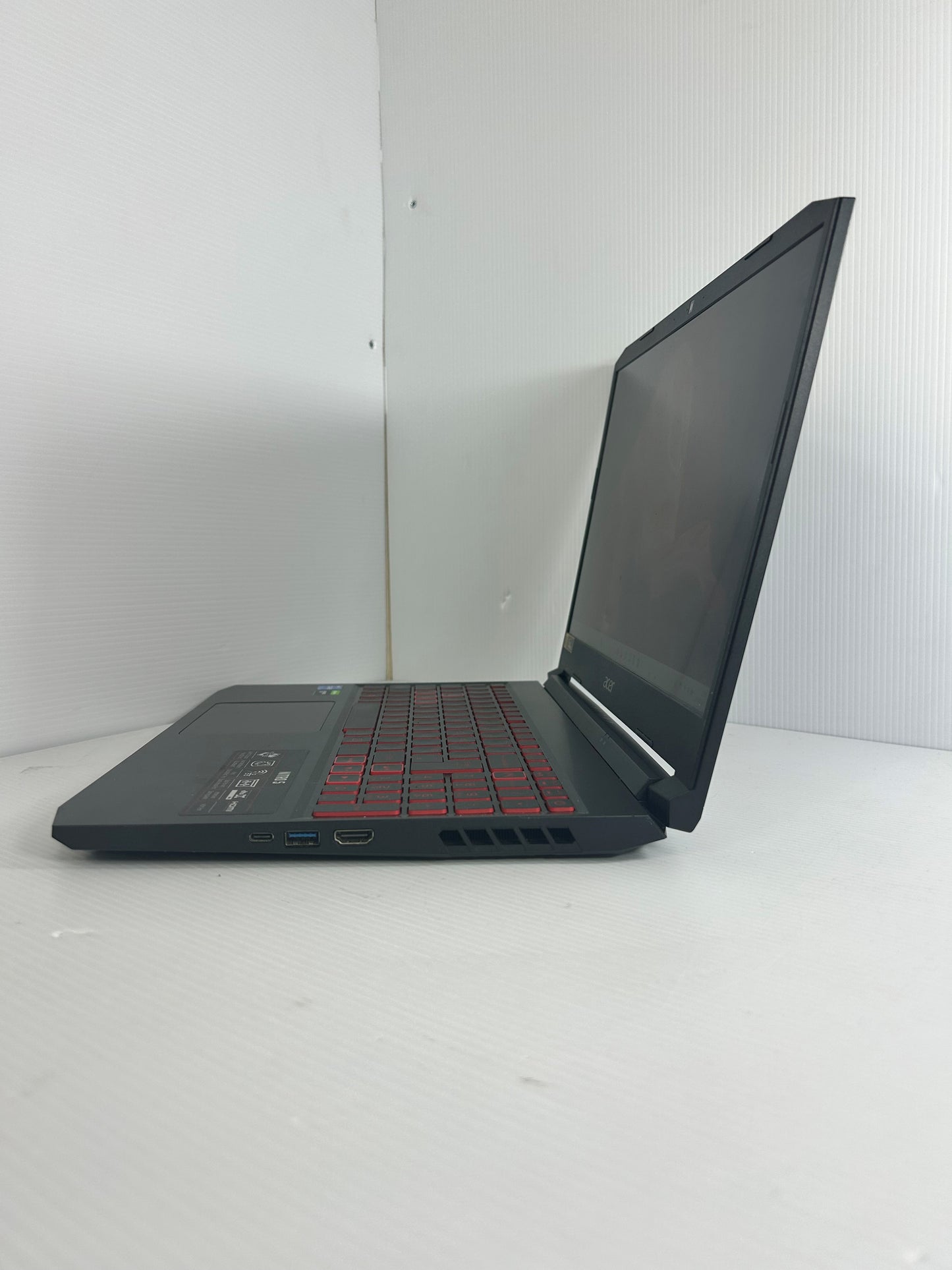 Acer Nitro AN515-56
