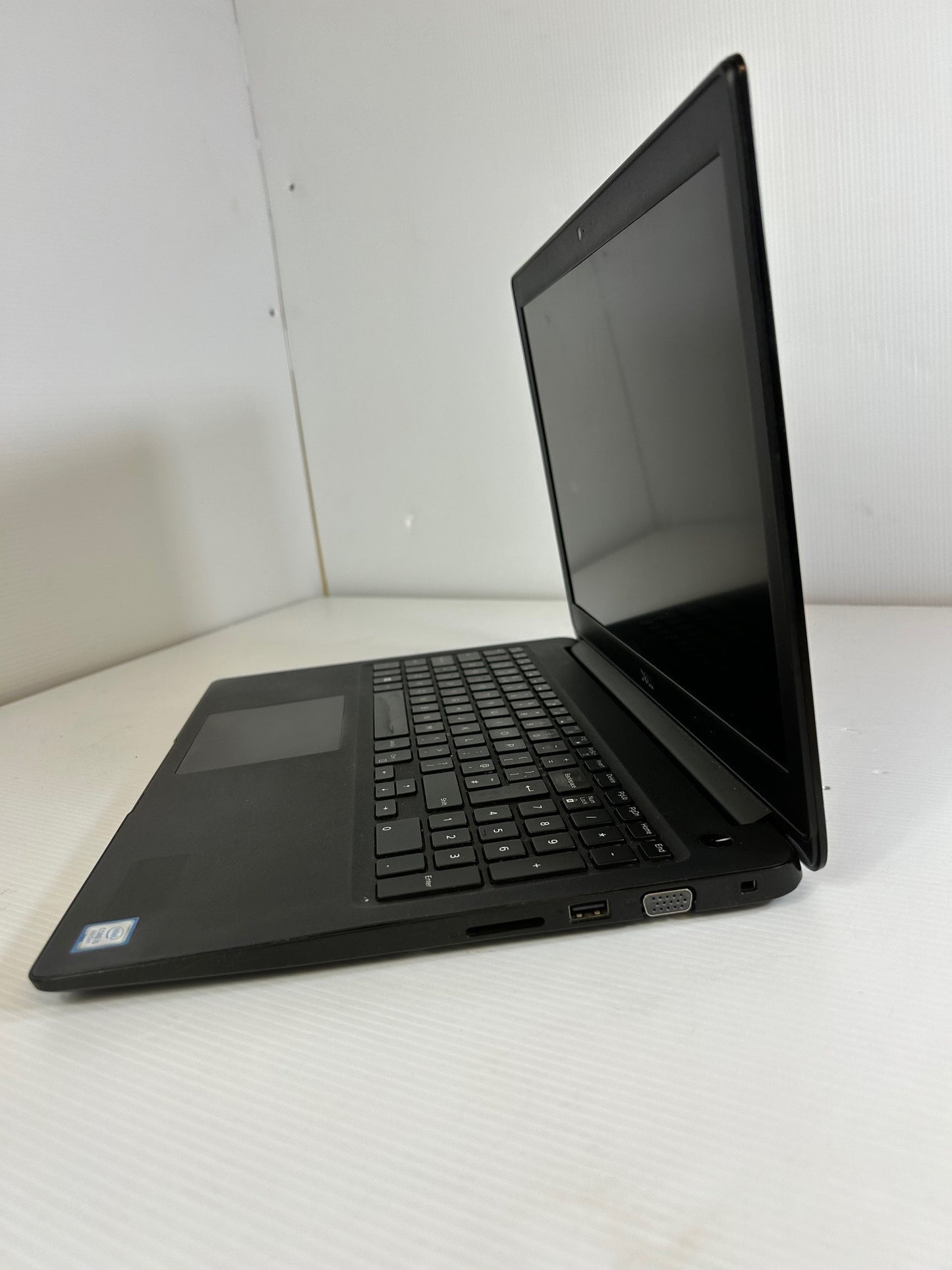 Dell Lattitude 3500