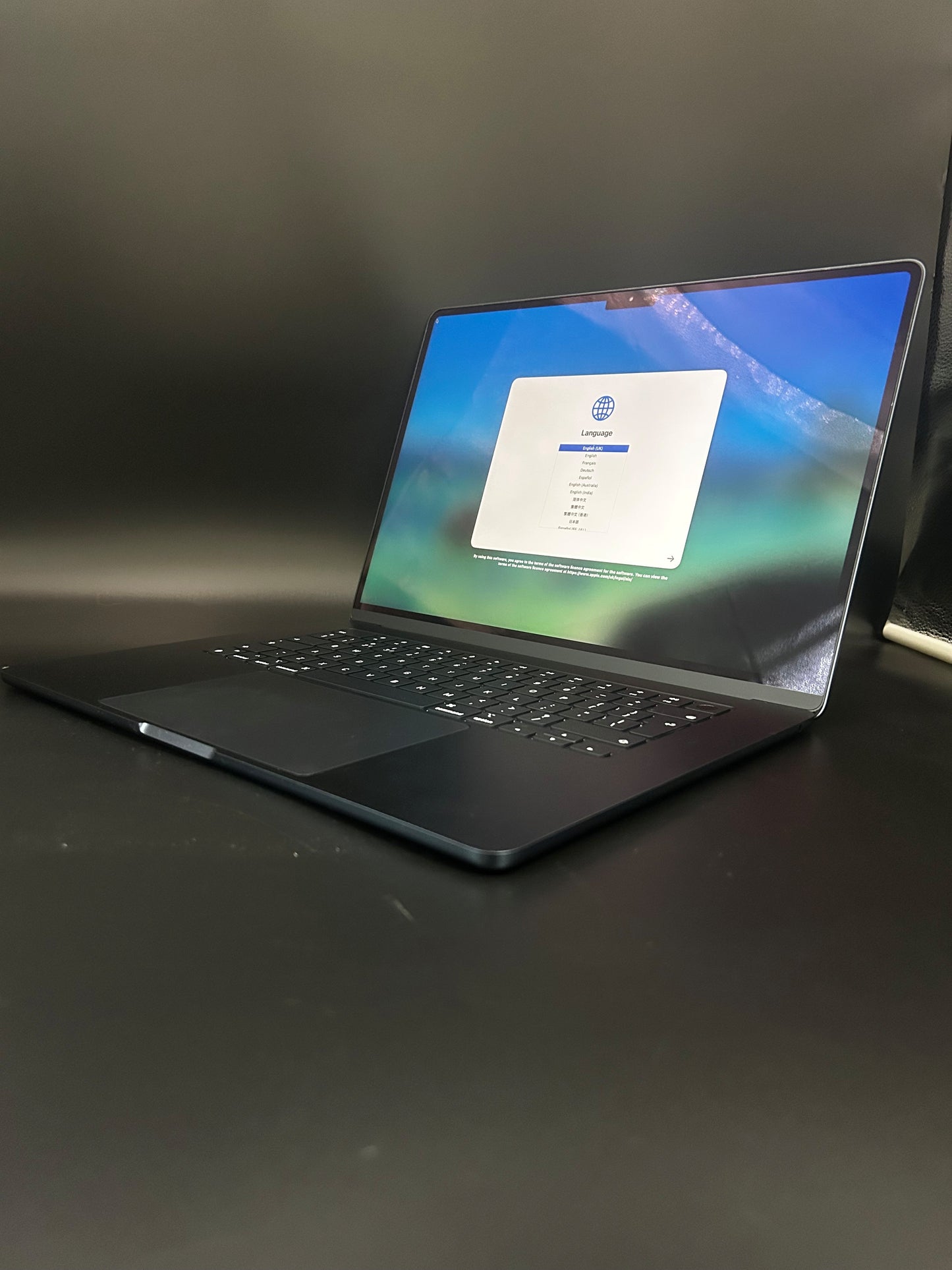 MacBook Air 15" Midnight M3 A3241