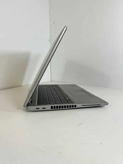 Dell Latitude 5520