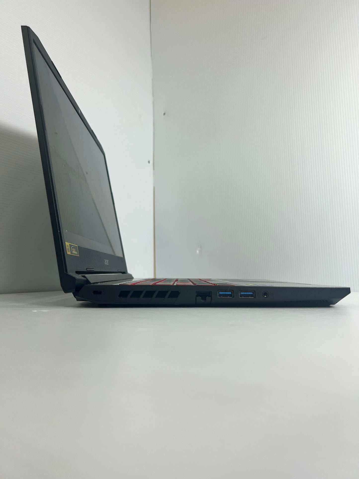 Acer Nitro AN515-56