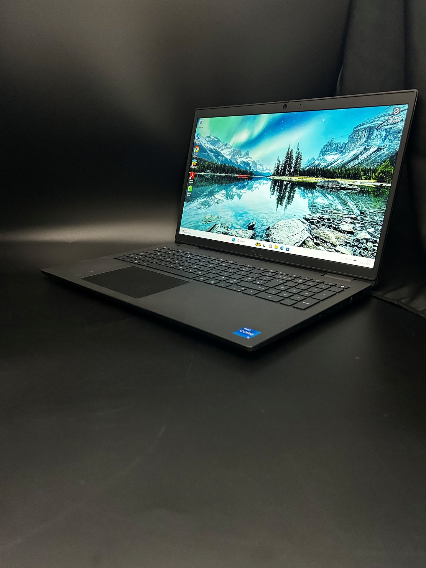 Dell latitude 3520 SMS00406