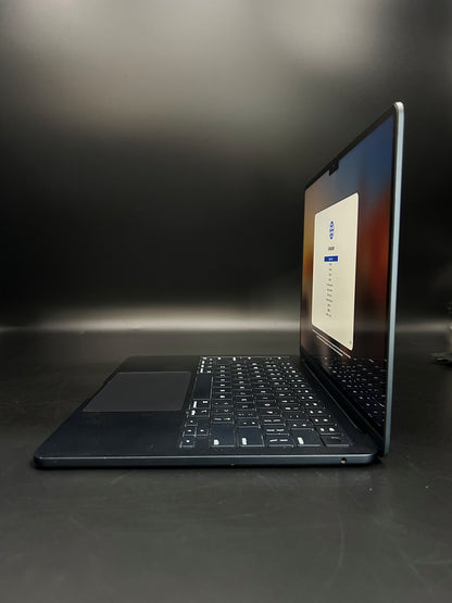 Apple MacBook Air M2 (2022) 13.6"
