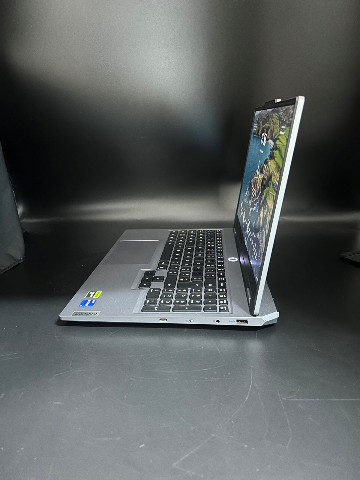 Lenovo LOQ 15IRX10