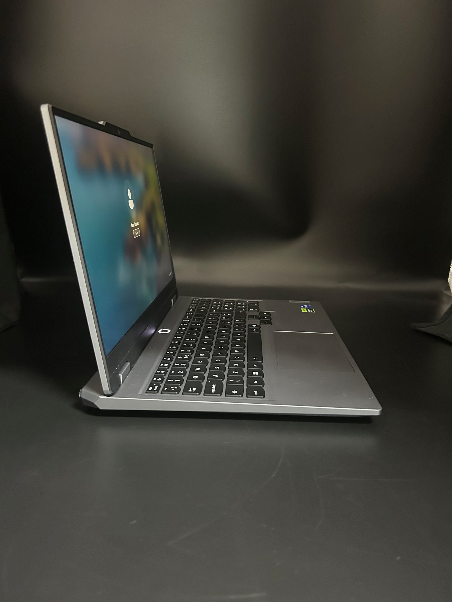 Lenovo LOQ 15IRX10