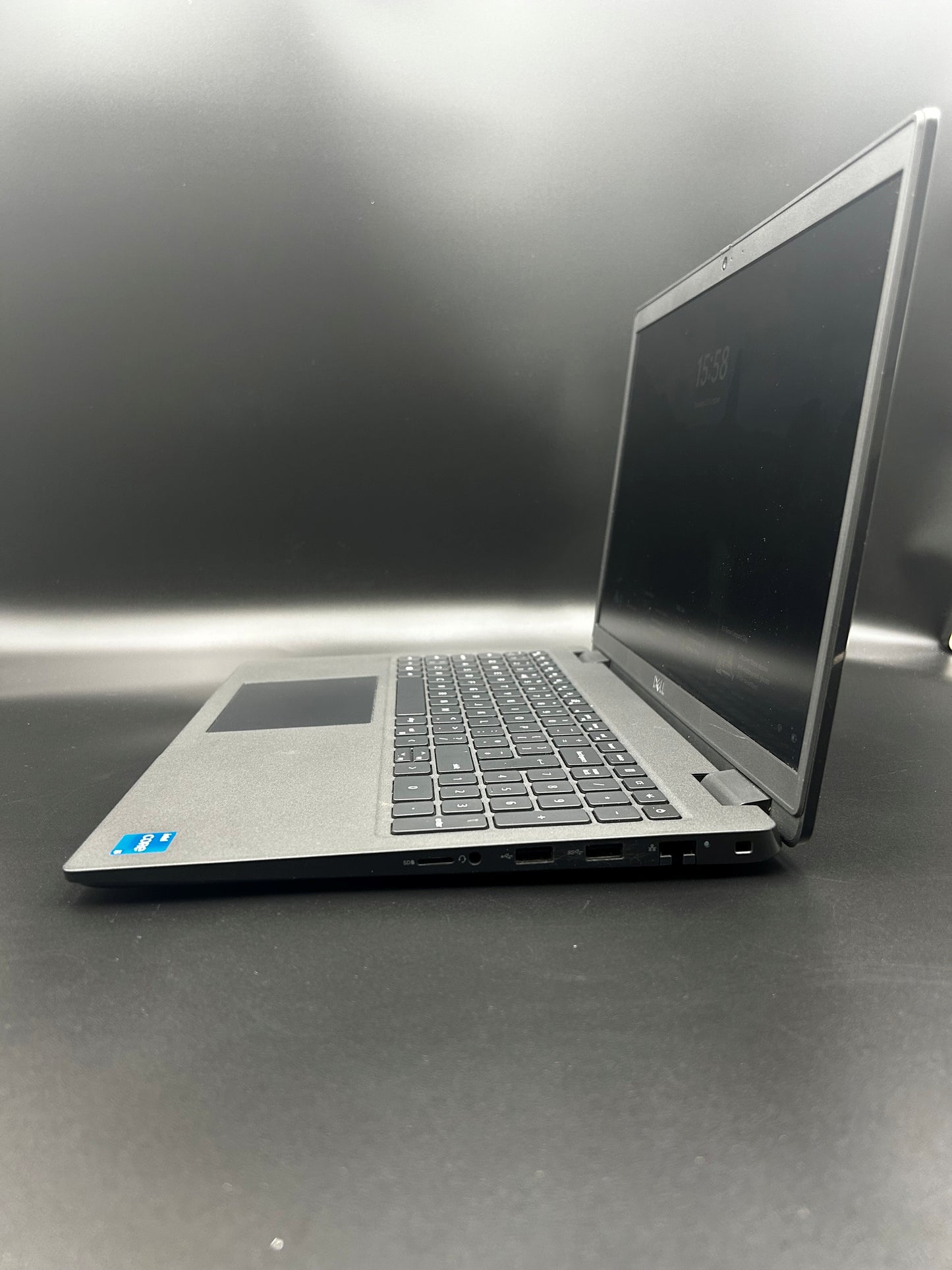 Dell Latitude 3520