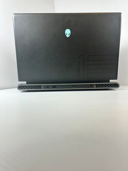 Alienware M15 R6