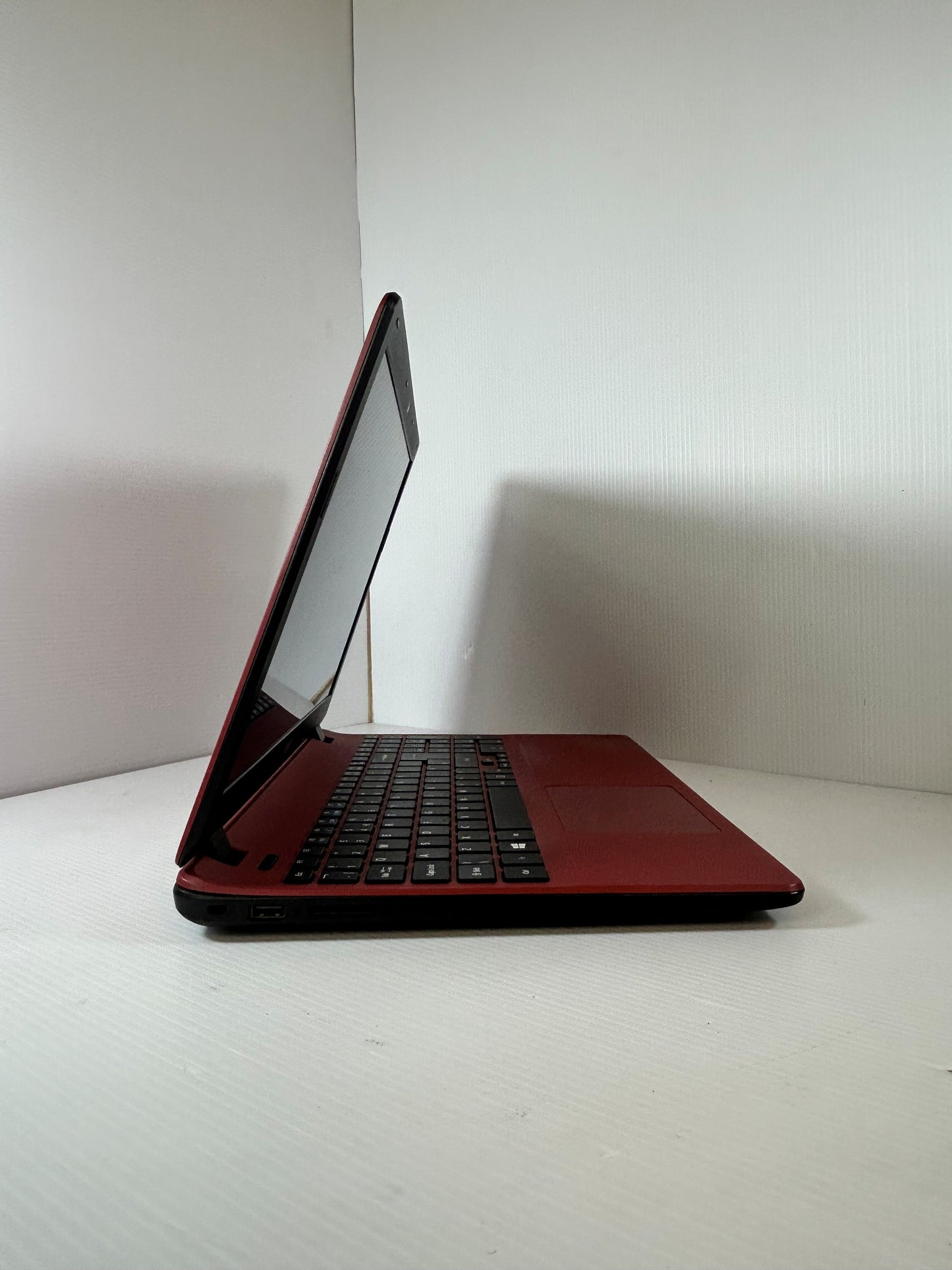 Acer Aspire ES1-531