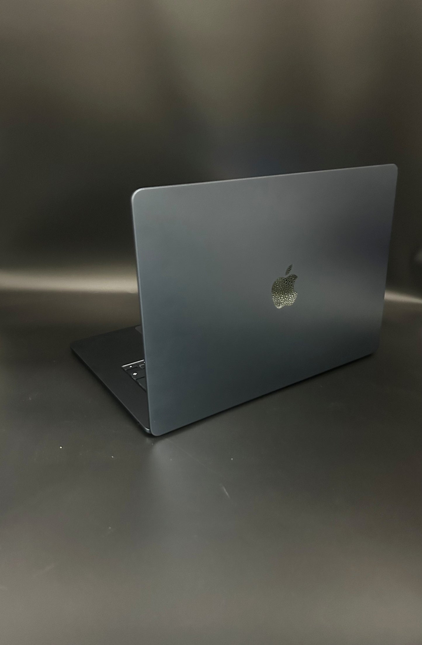 MacBook Air 15" Midnight M3 A3241