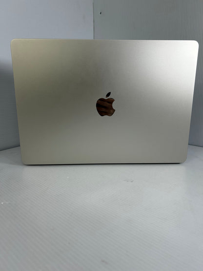 Apple MacBook Air (M2, 2023)