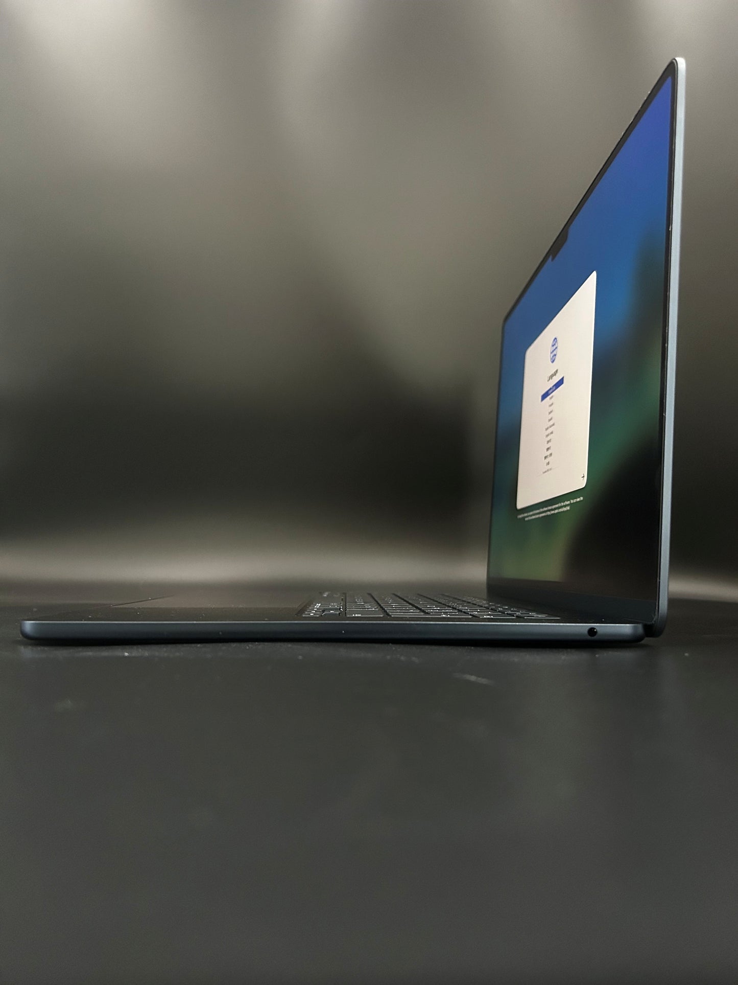 MacBook Air 15" Midnight M3 A3241