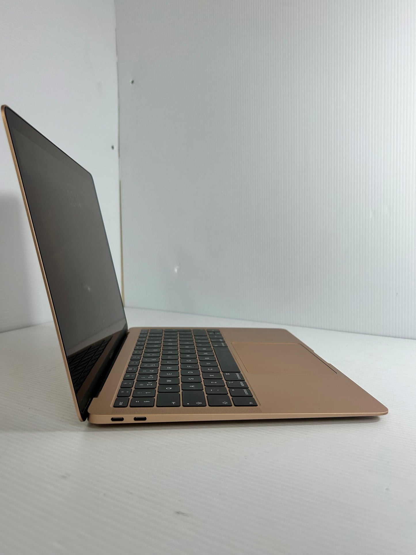 MacBook Air 2019 13" Rose Gold
