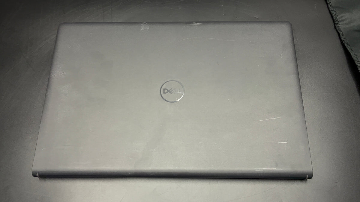 Dell Pro 15 Essential
