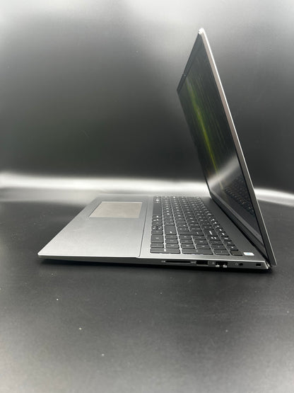 Dell Vostro 5620
