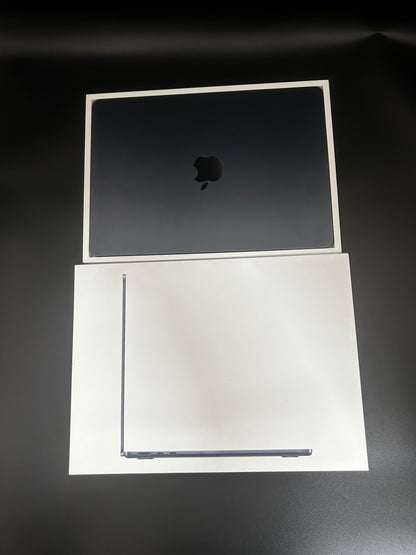 MacBook Air 13" Midnight M4 A3240