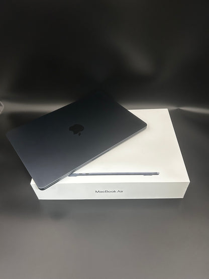 MacBook Air 13" Midnight M4 A3240
