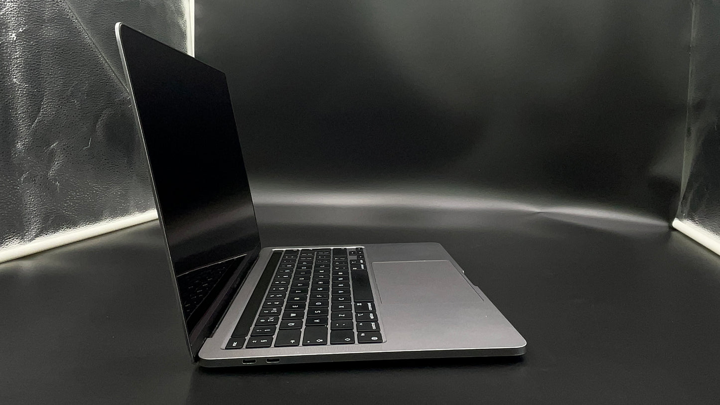 Apple MacBook Pro 13" (M1, 2020) - Space Grey