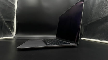 MacBook Air 2020 13-inch