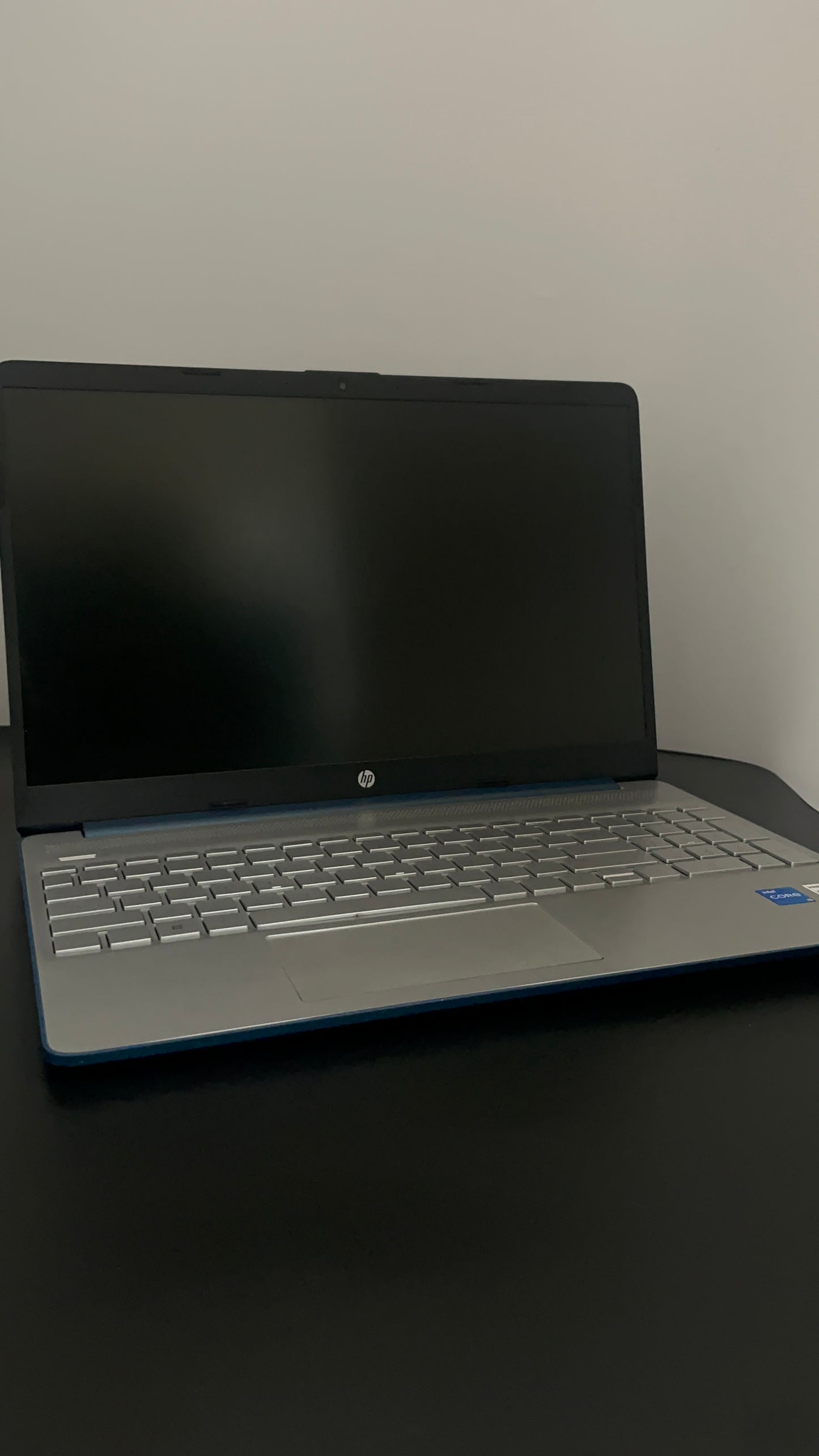 HP Laptop 15s-fq2043na