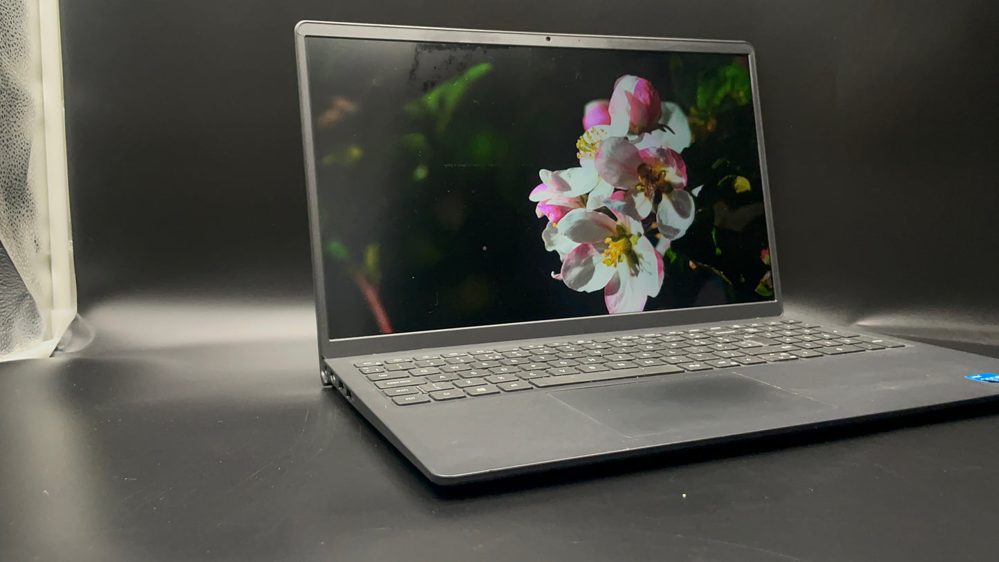 Dell Inspiron 15 3511