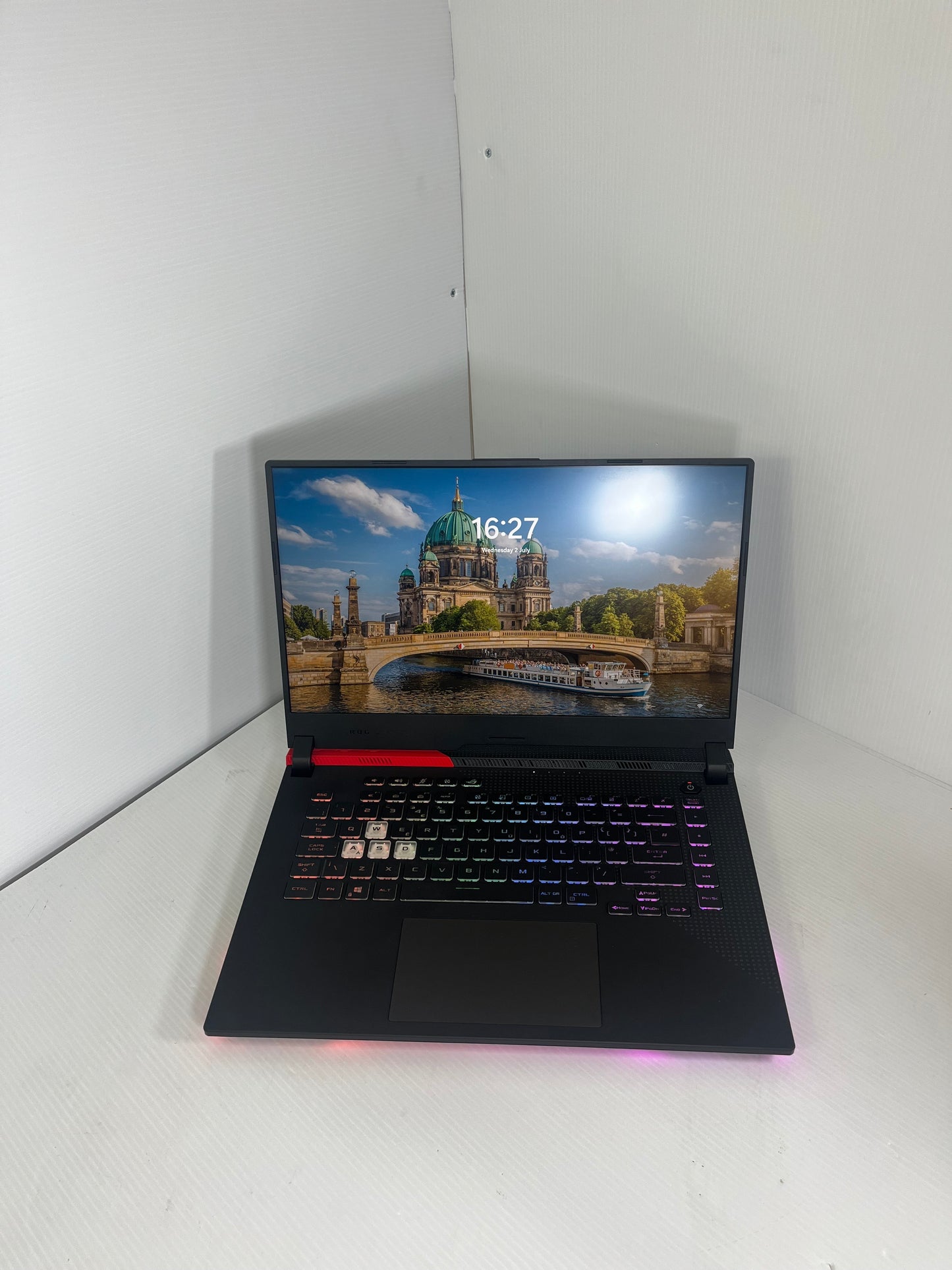 Asus ROG Strix G15 G513IH