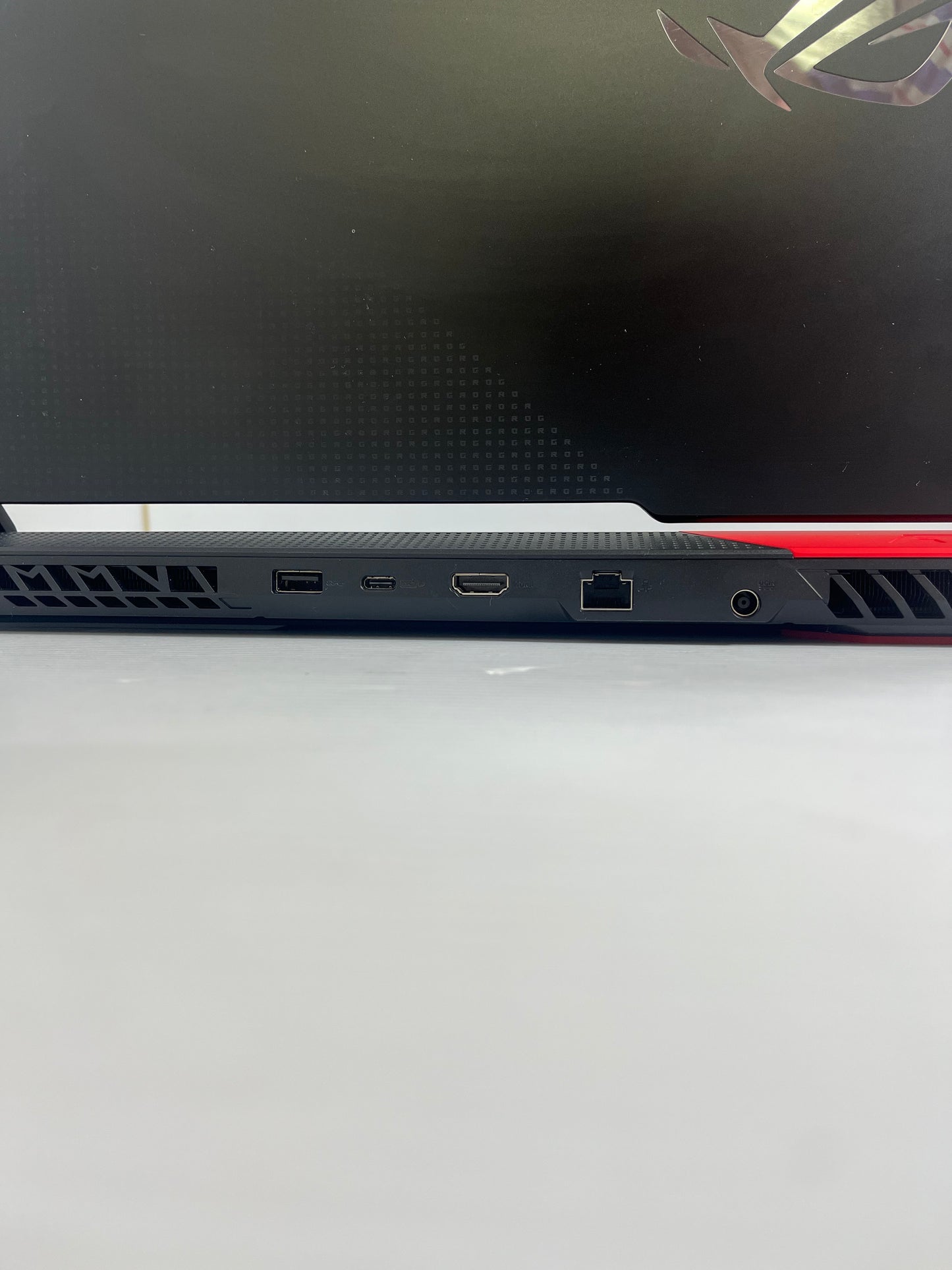 Asus ROG Strix G15 G513IH
