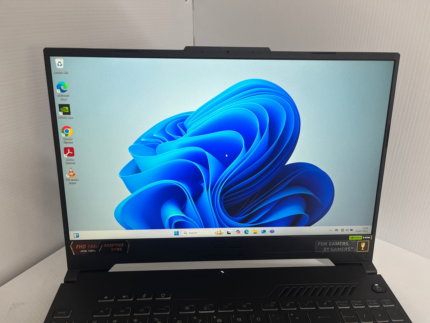 Asus TUF FX507ZI-F15 Gaming Laptop