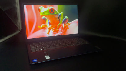 LENOVO IdealPad 15IAU7